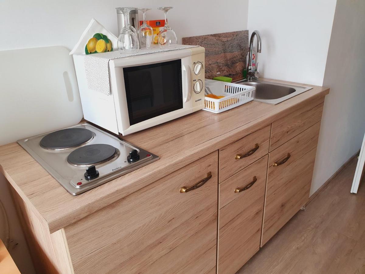 Karmelita Boutique Apartman Sopron Eksteriør bilde