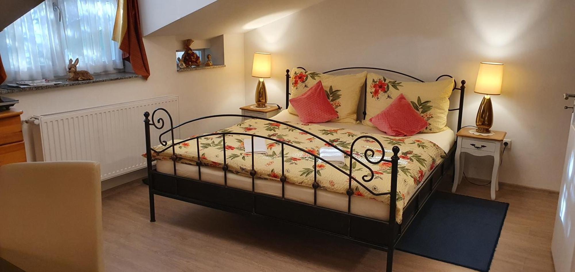 Karmelita Boutique Apartman Sopron Rom bilde
